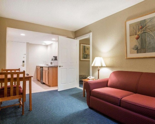 Quality Inn Massena image 26