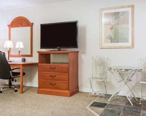 Quality Inn Massena image 30